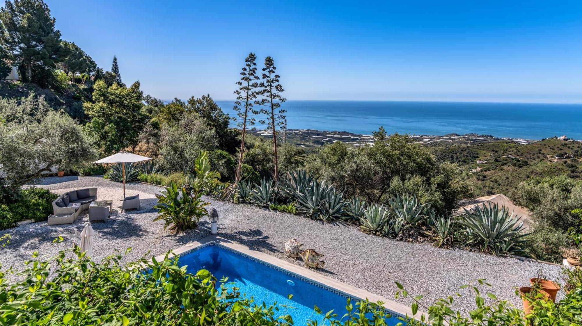 Campo Agave Luxury Tents Sayalonga Exterior foto